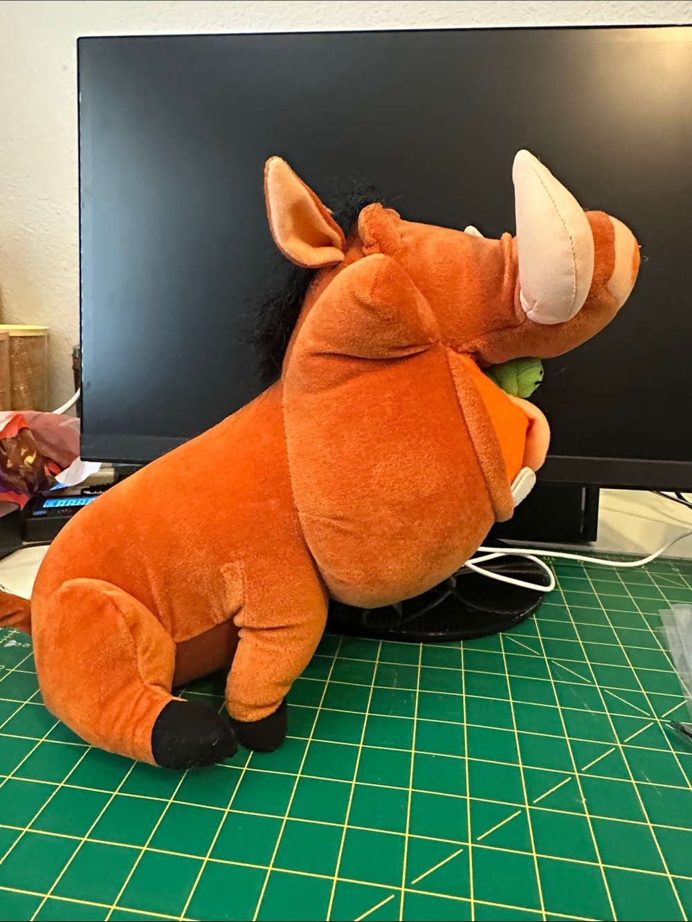 Disney Feed me Pumbaa works